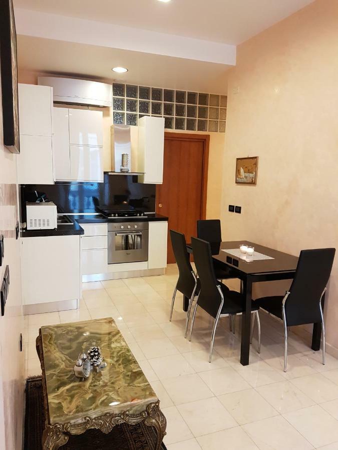 Appartamento Via Matteotti Sanremo Exteriör bild